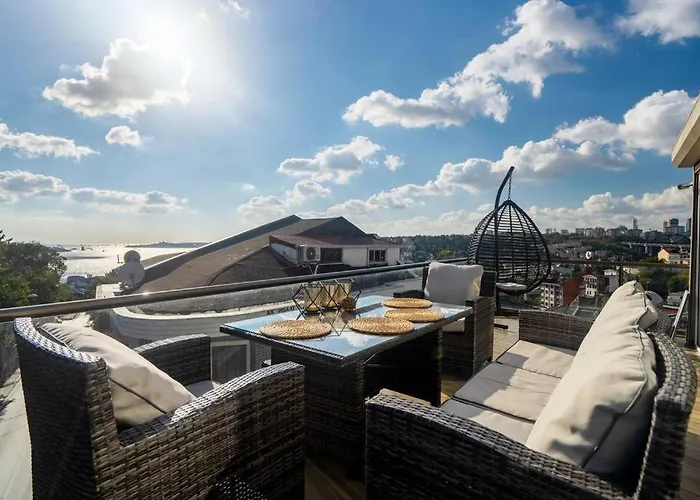 Ortakoey Modern & Luxury House With Bosporus View